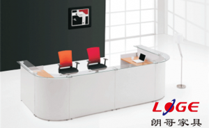 前臺(tái)辦公桌保養(yǎng)，一定要注意這幾點(diǎn)。